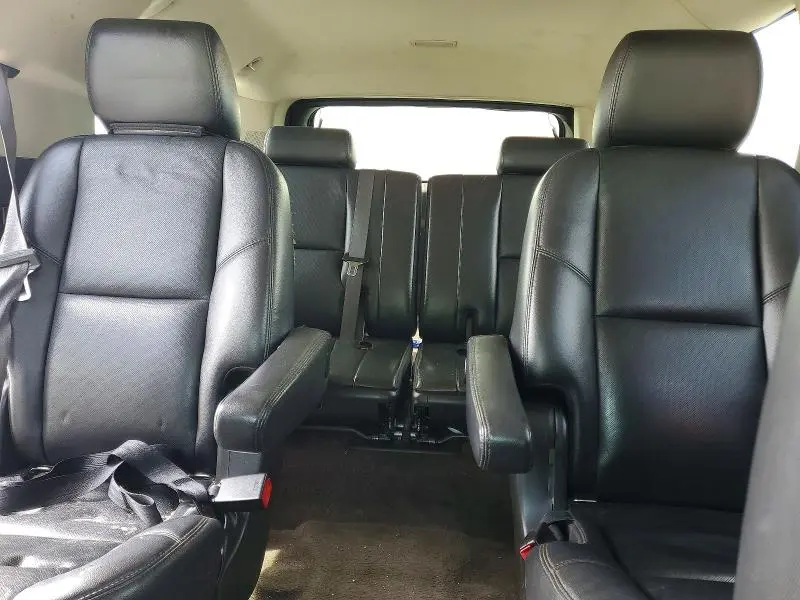 2011 GMC YUKON XL C1500 SLT  
