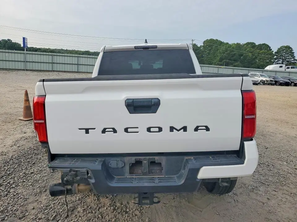 2024 TOYOTA TACOMA TRD SPORT  