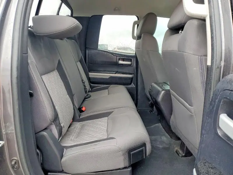 2016 TOYOTA TUNDRA DOUBLE CAB SR  