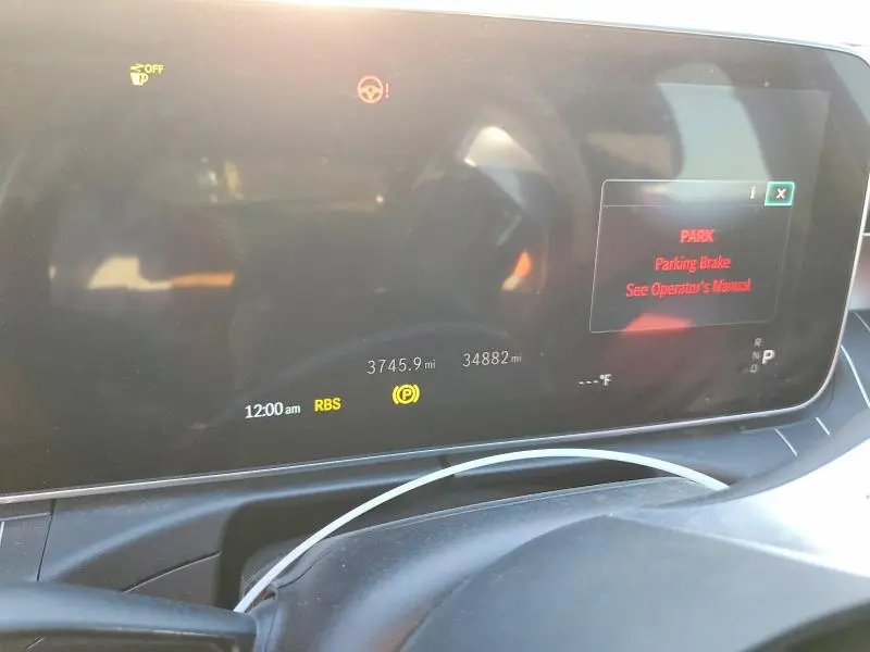 2023 MERCEDES-BENZ C 300  