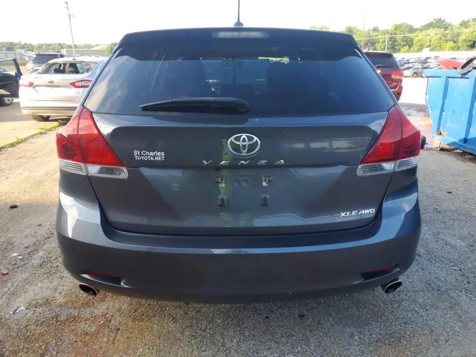 2015 TOYOTA VENZA XLE  