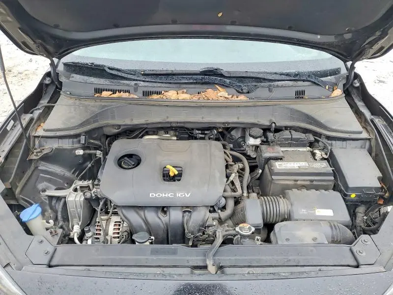 2019 HYUNDAI KONA SE  