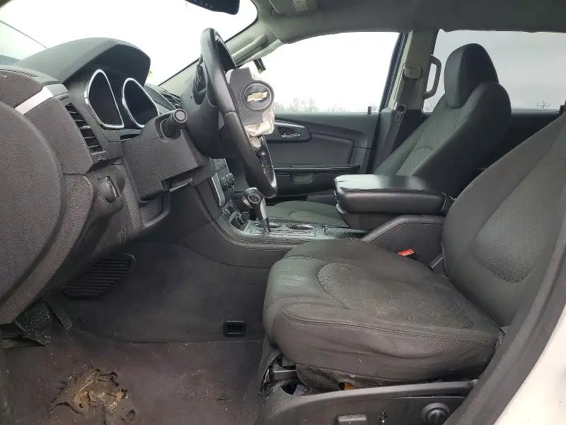 2012 CHEVROLET TRAVERSE LT  