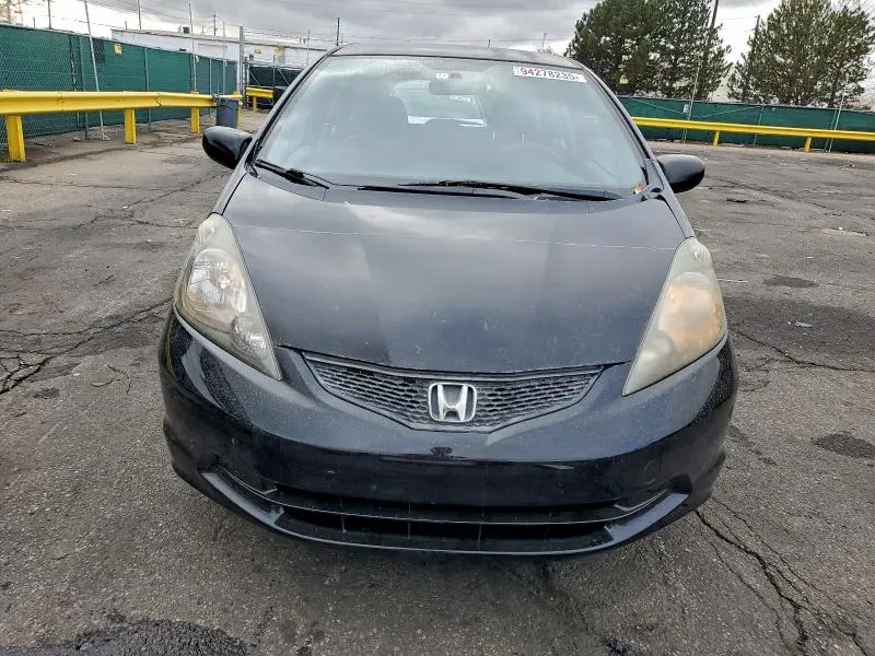 2011 HONDA FIT   