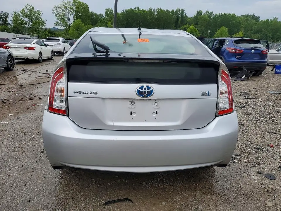 2013 TOYOTA PRIUS TWO  