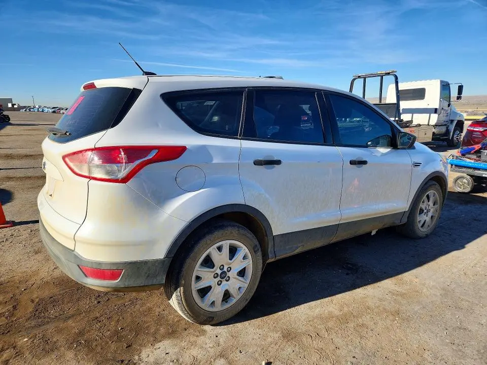 2016 FORD ESCAPE S  