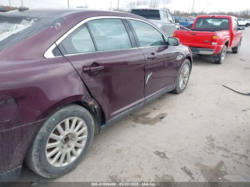 2011 FORD TAURUS LIMITED