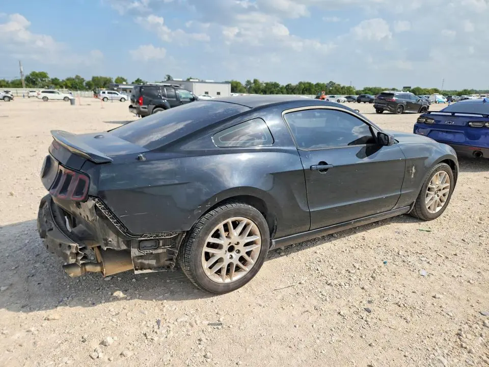 2013 FORD MUSTANG   