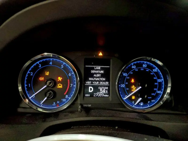 2018 TOYOTA COROLLA LE  