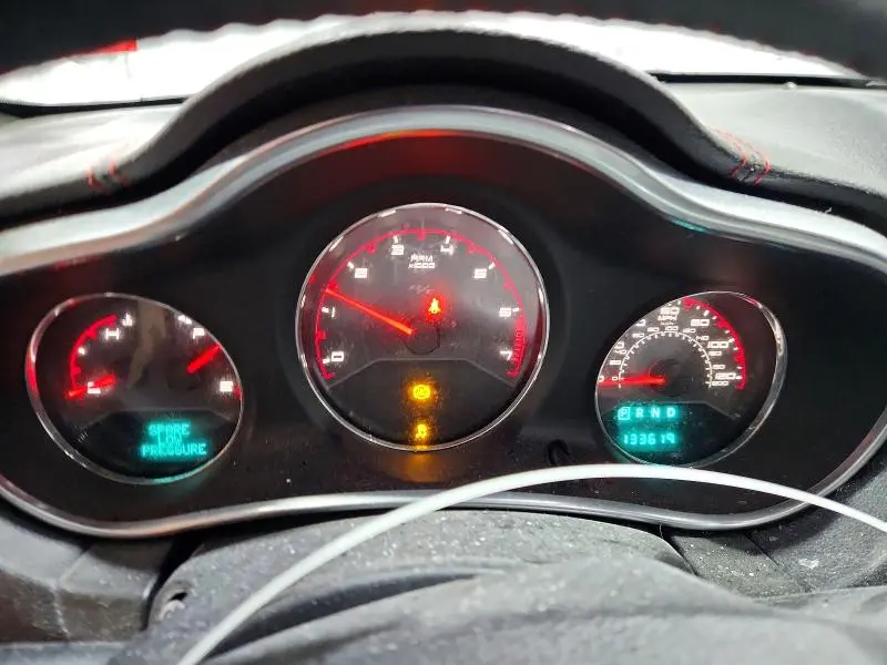 2013 DODGE AVENGER R  