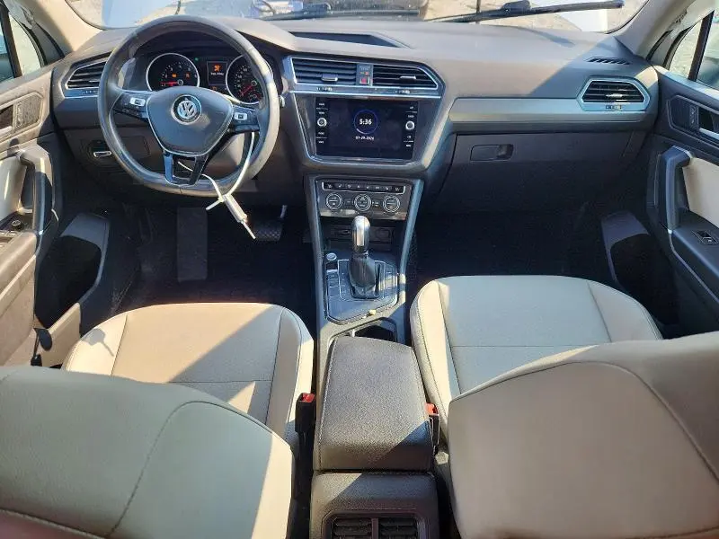 2020 VOLKSWAGEN TIGUAN SE  