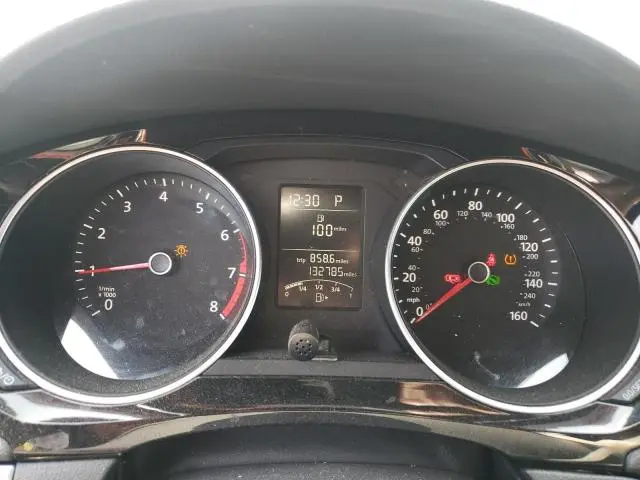 2017 VOLKSWAGEN JETTA SPORT  