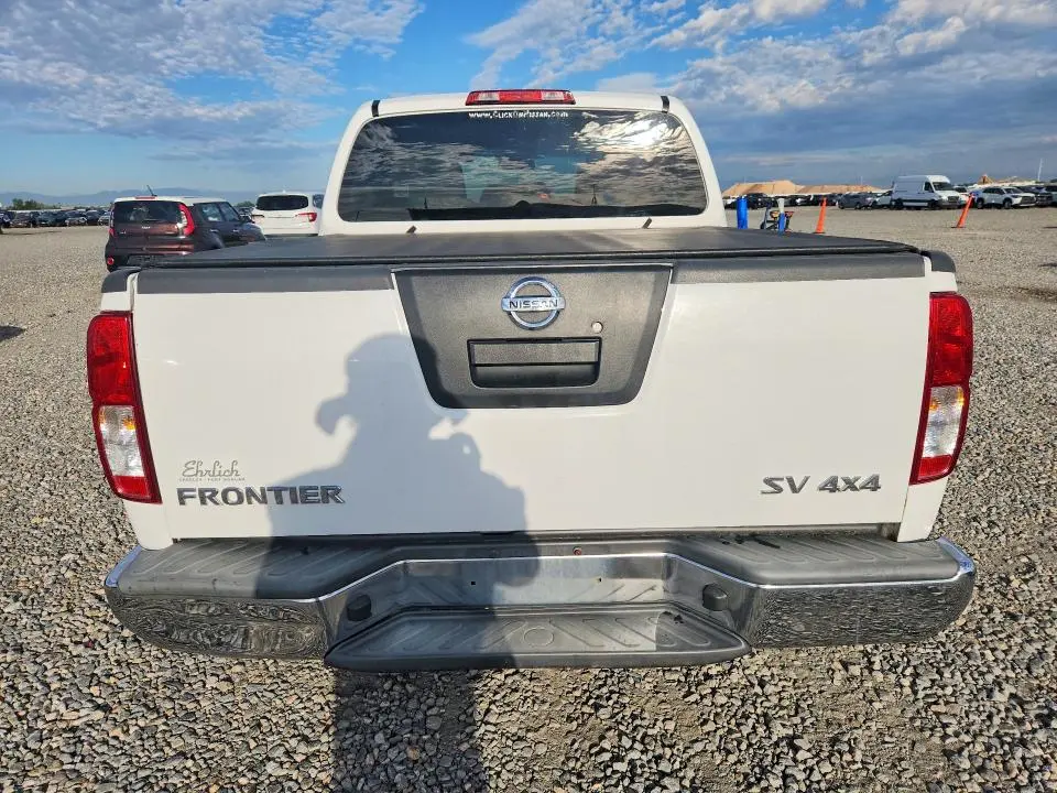 2012 NISSAN FRONTIER S  