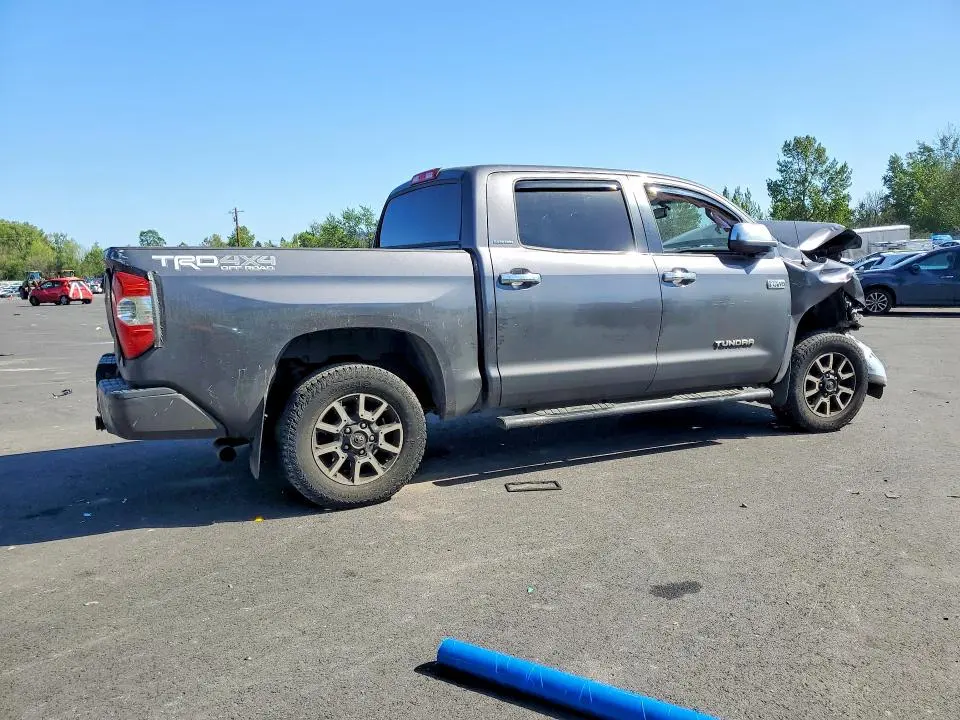 2017 TOYOTA TUNDRA CREWMAX LIMITED  