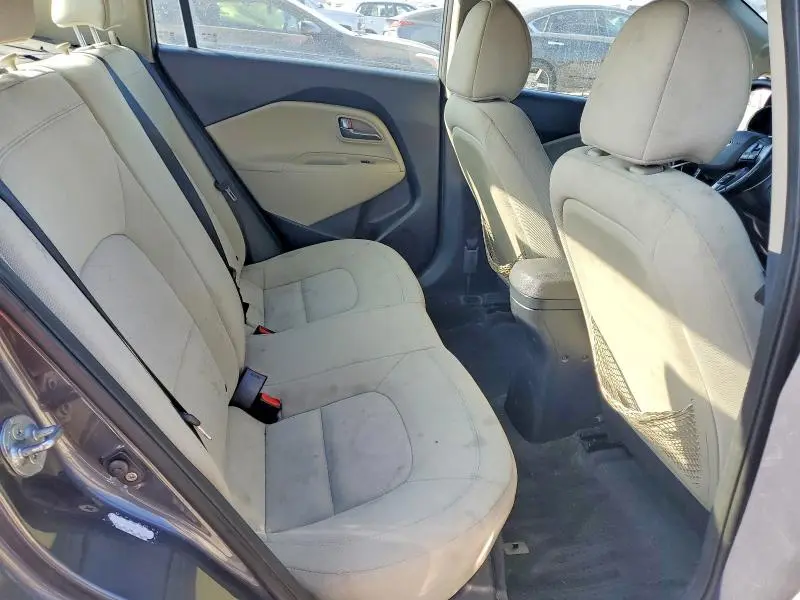2013 KIA RIO EX  