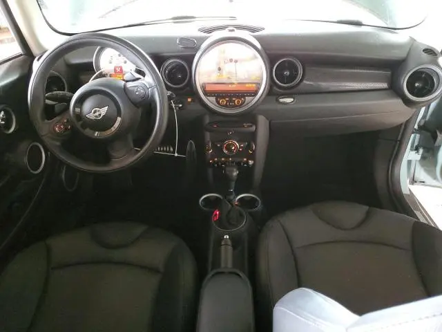 2012 MINI COOPER S