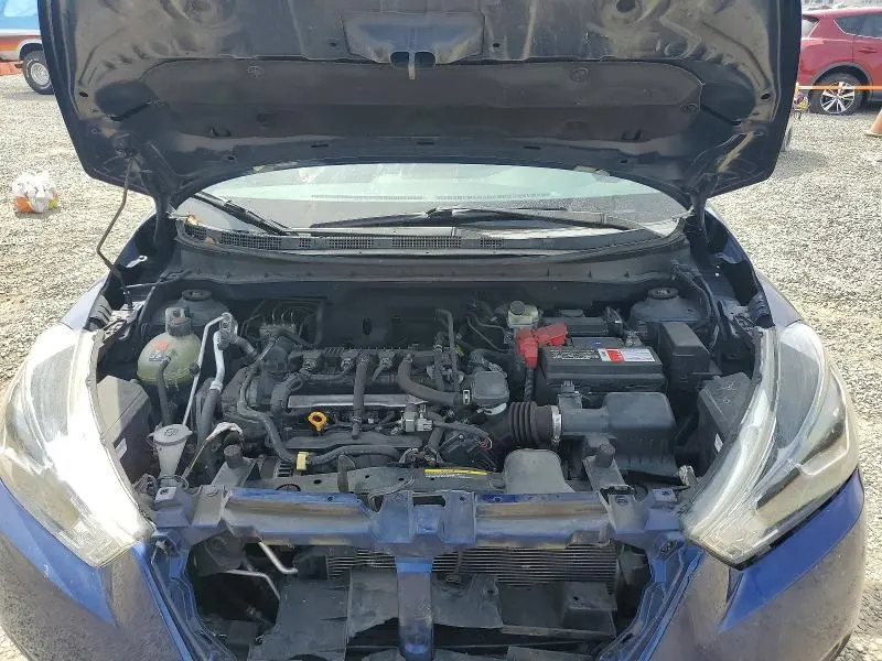2019 NISSAN KICKS SR  
