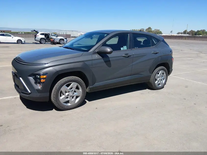 2024 HYUNDAI KONA SE