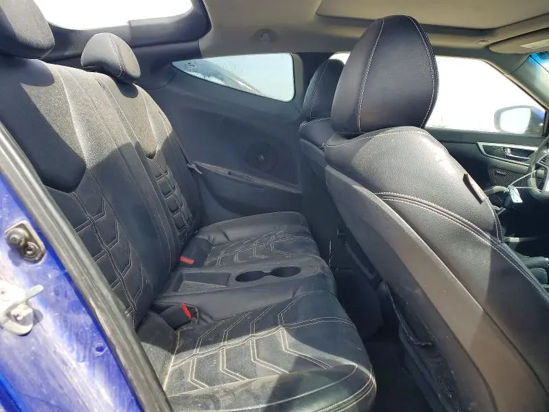 2013 HYUNDAI VELOSTER BASE  