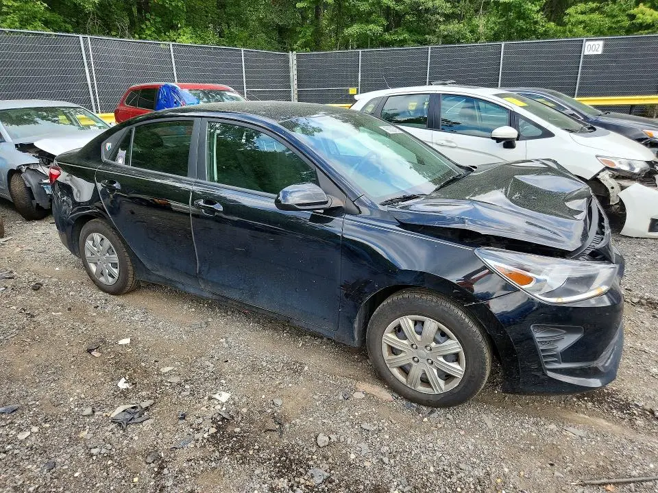 2023 KIA RIO S  