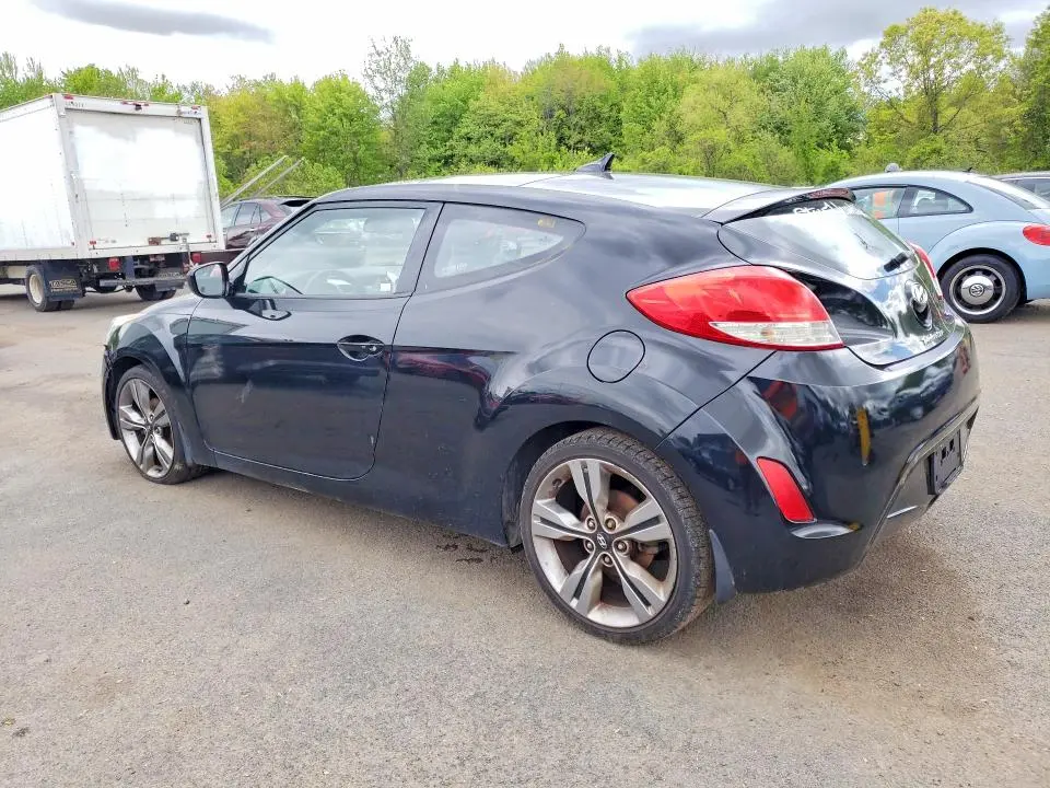 2013 HYUNDAI VELOSTER BASE  