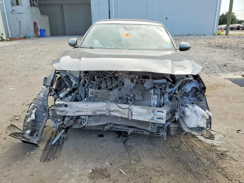 2021 NISSAN ALTIMA SV  