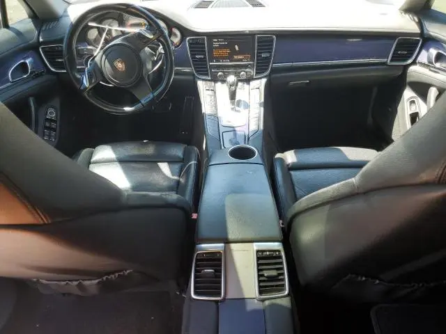 2011 PORSCHE PANAMERA 2  