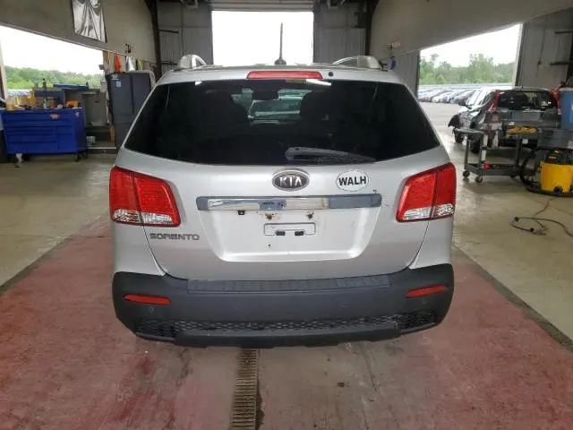 2011 KIA SORENTO BASE  