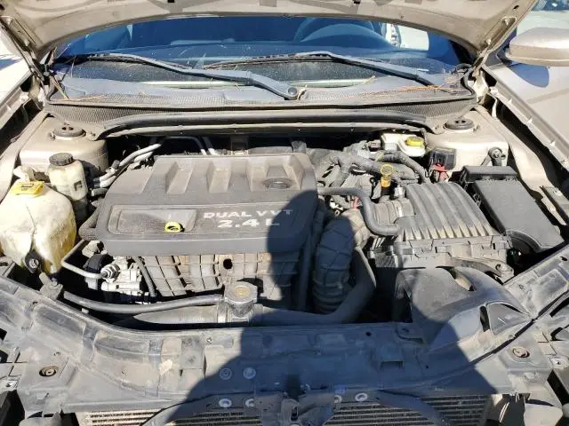 2014 CHRYSLER 200 LX  