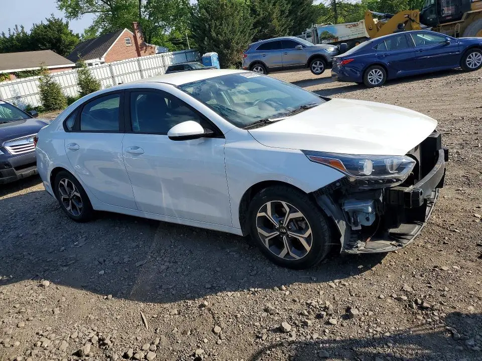 2020 KIA FORTE LXS  