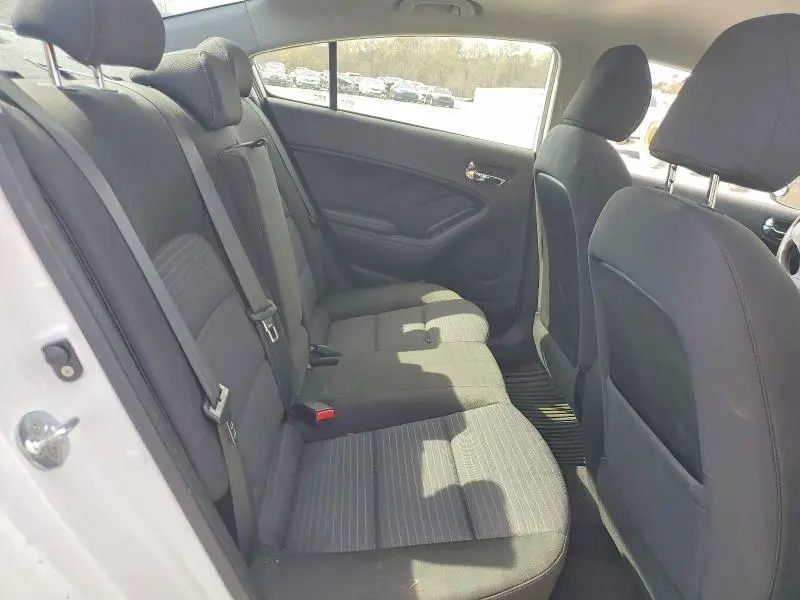 2016 KIA FORTE   