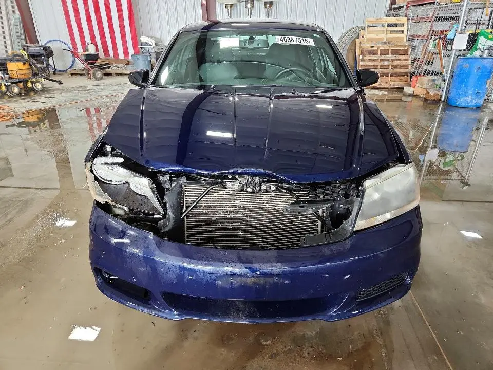 2014 DODGE AVENGER SE  