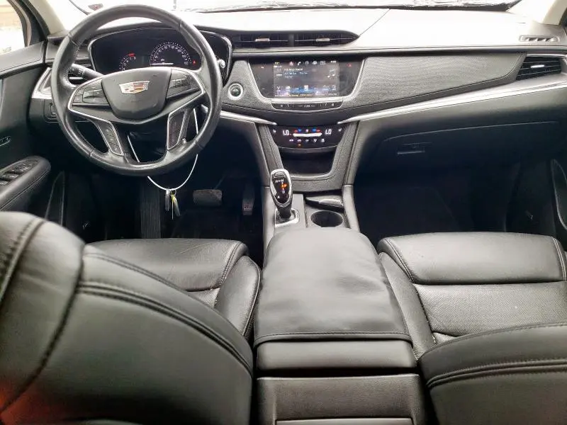 2019 CADILLAC XT5 LUXURY  