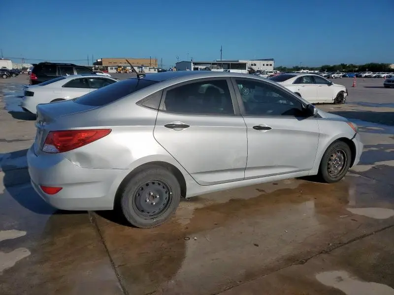 2012 HYUNDAI ACCENT GLS  