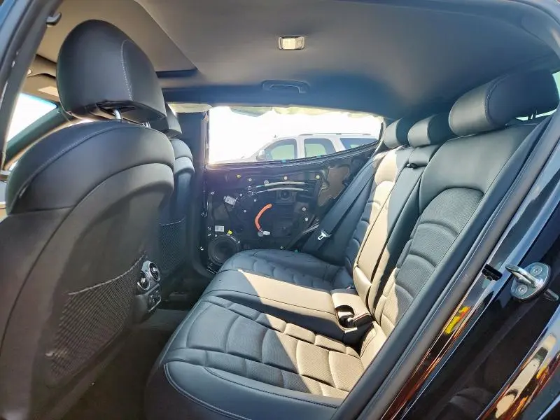 2022 KIA STINGER GT2  