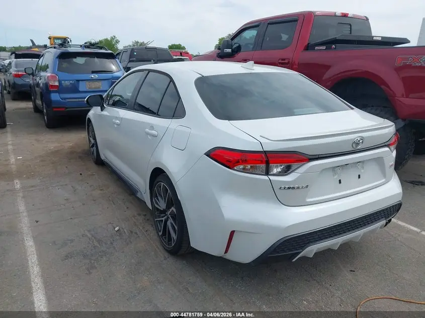 2022 TOYOTA COROLLA SE
