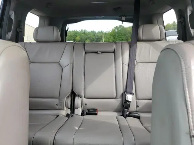 2010 HONDA PILOT EXL  