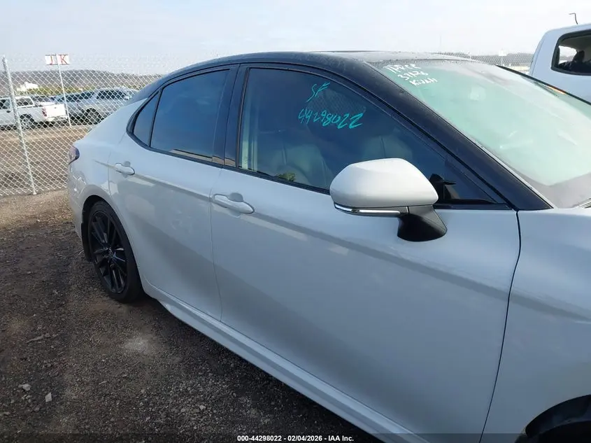 2022 TOYOTA CAMRY XSE HYBRID