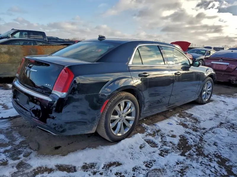 2018 CHRYSLER 300 TOURING  