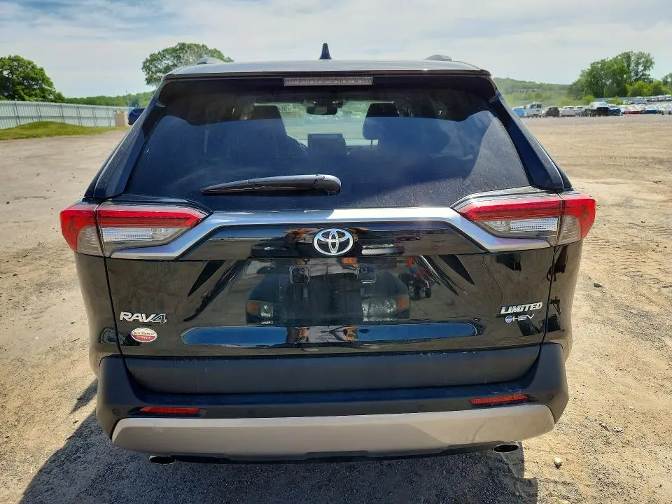 2025 TOYOTA RAV4 LIMITED  