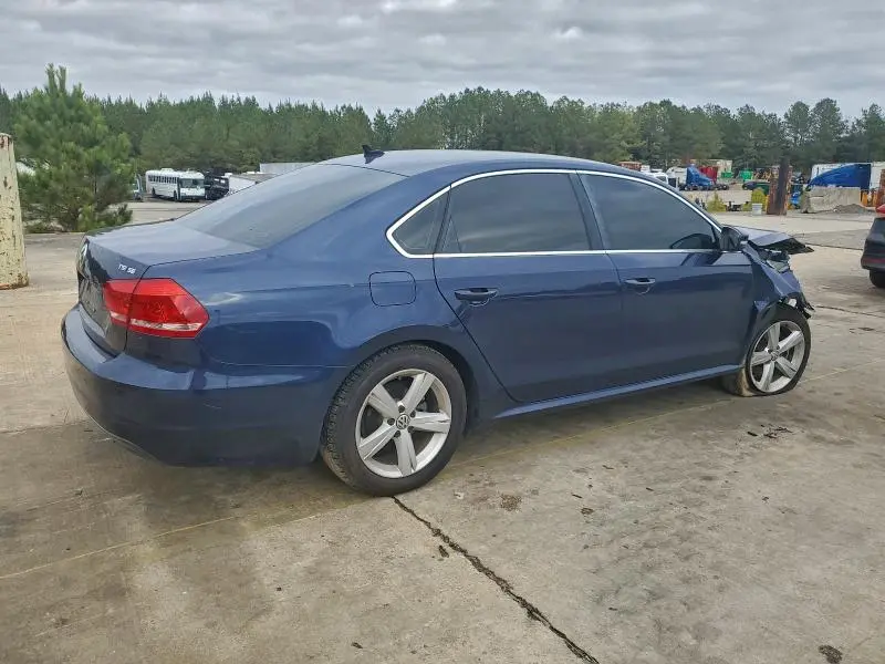 2014 VOLKSWAGEN PASSAT SE  
