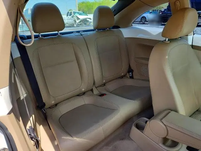 2013 VOLKSWAGEN BEETLE   