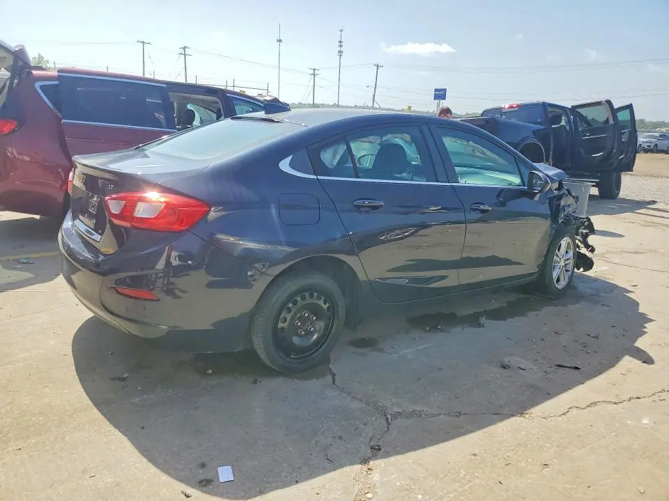 2016 CHEVROLET CRUZE LT  