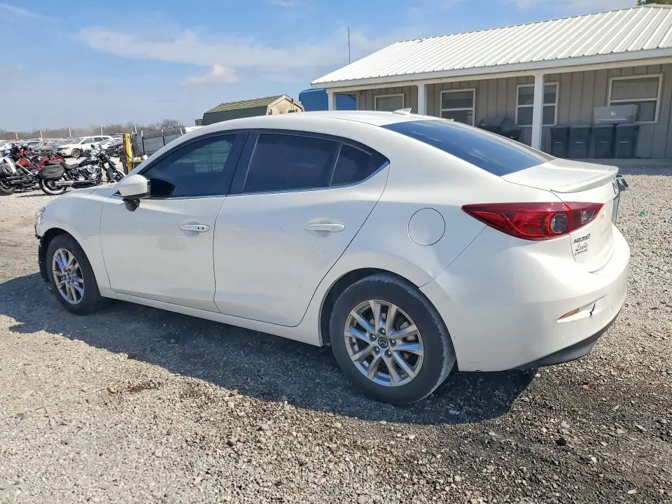 2016 MAZDA 3 TOURING  