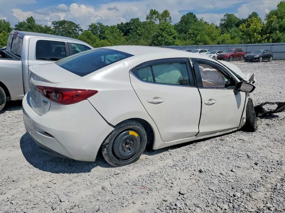 2015 MAZDA 3 TOURING  
