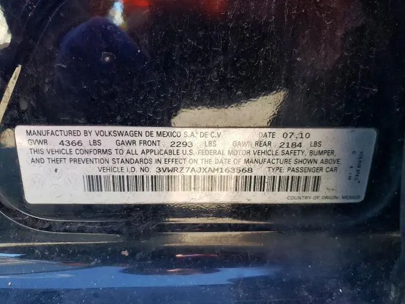 2010 VOLKSWAGEN JETTA SE  