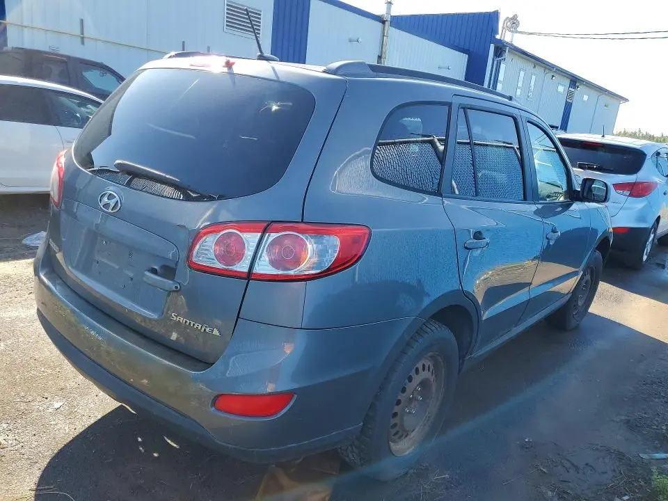 2010 HYUNDAI SANTA FE GLS  