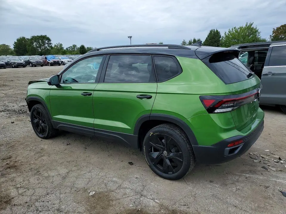 2025 VOLKSWAGEN TAOS SE BLACK  