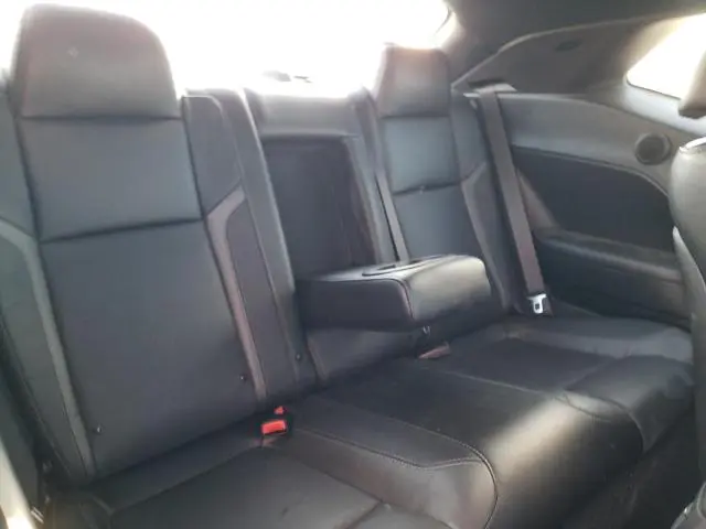 2015 DODGE CHALLENGER SXT PLUS  