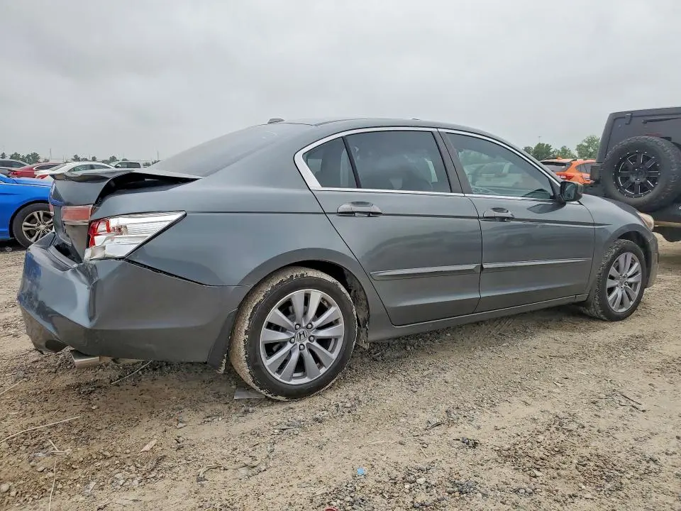 2011 HONDA ACCORD EXL  
